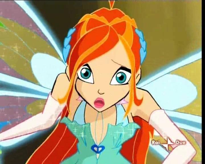 winx_club_bloom_182.jpg - Кадры из мультика - Винкс Клуб, Блум смотрит на нас